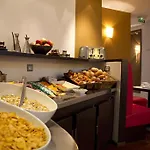 Le Colisee Hotel Paris