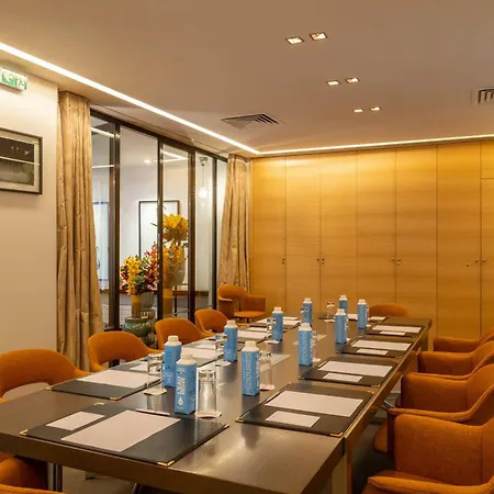 Hotell Le Colisee Paris