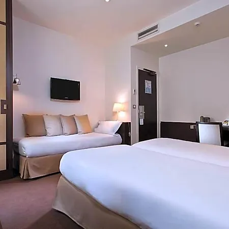 Hotel Le Colisee 3*