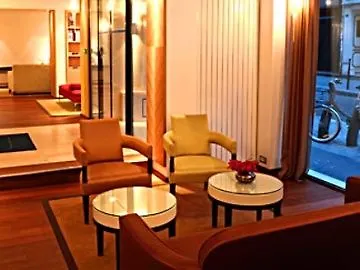 Hotel Le Colisee 3*