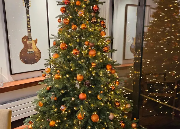 ル コリセー 3* パリ