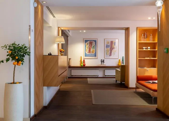 Hotel Le Colisée Paris