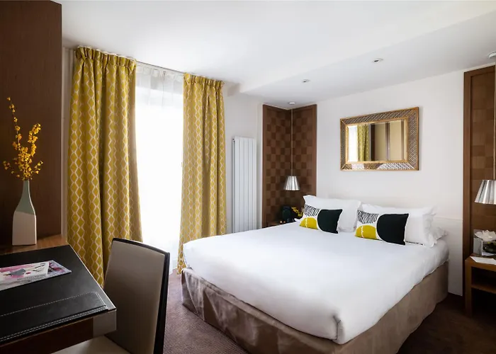 Le Colisee Hotell Paris