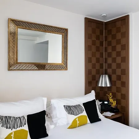 Le Colisée 3* Parigi