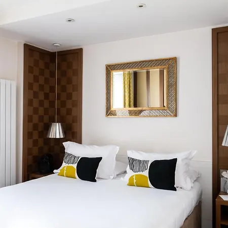 Hotel Le Colisée Parigi