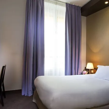 Hotel Le Colisée 3*